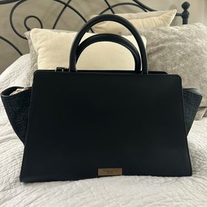 GUC: Zac Posen Black Leather Handbag.